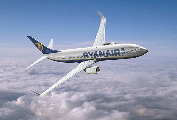 A Ryanair machine in flight